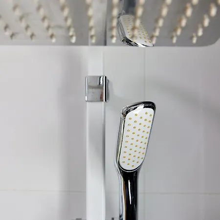 Serenis By Signature 아파트