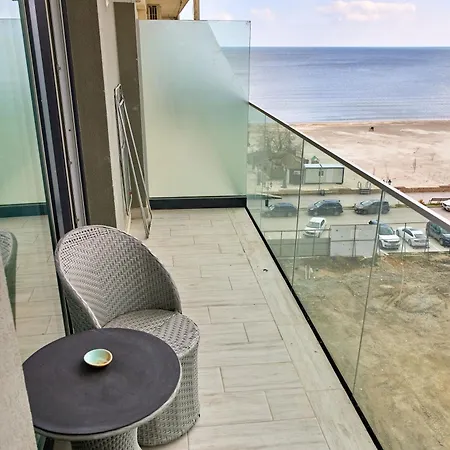 Serenis By Signature